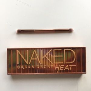 Authentic UD Naked Heat Eyeshadow Palette